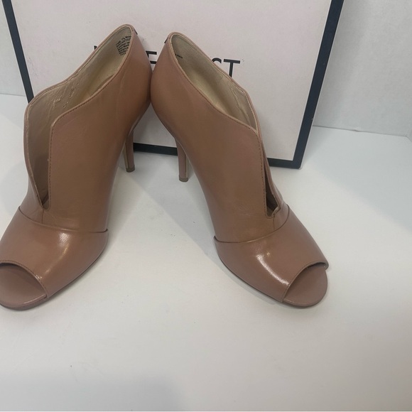 Nine West Sexy Nude peep toe bootie - Picture 10 of 11